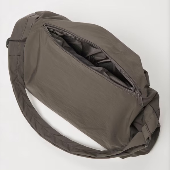 Olive Drawstring Bag - Picture 2 of 4